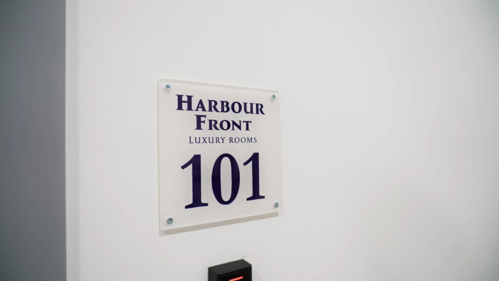 Harbour Front Luxury Rooms – progetto d’interni a Porto di Palermo, foto 1